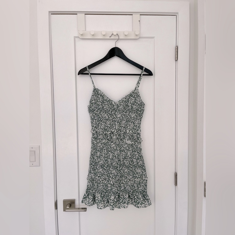 Abercrombie and Fitch mini floral dress size small